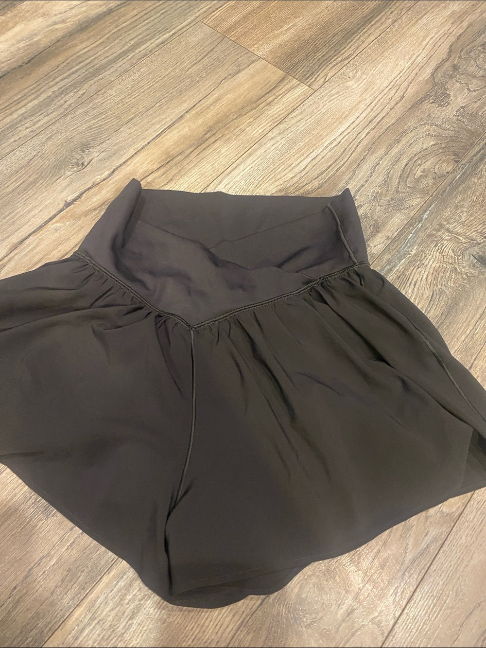 Offline by Aerie shorts small
